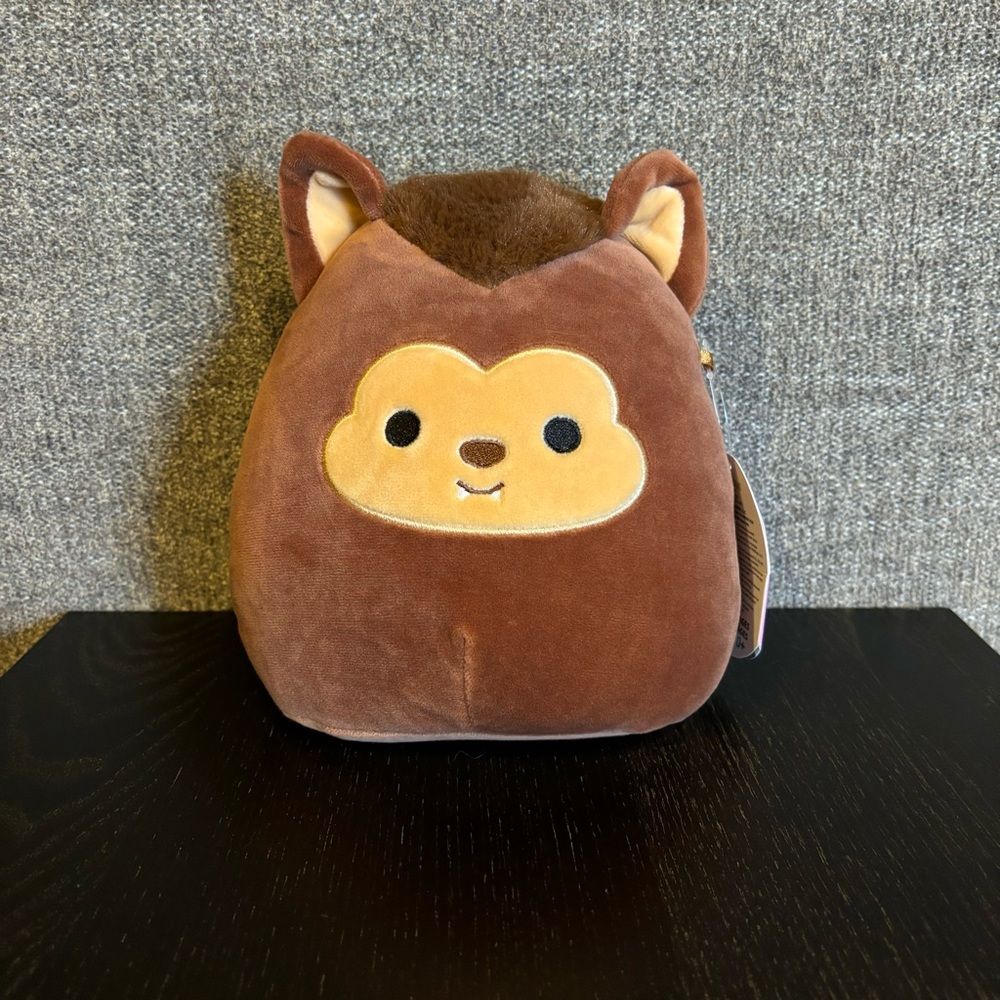 Wade Werewolf Squishmallow 7”